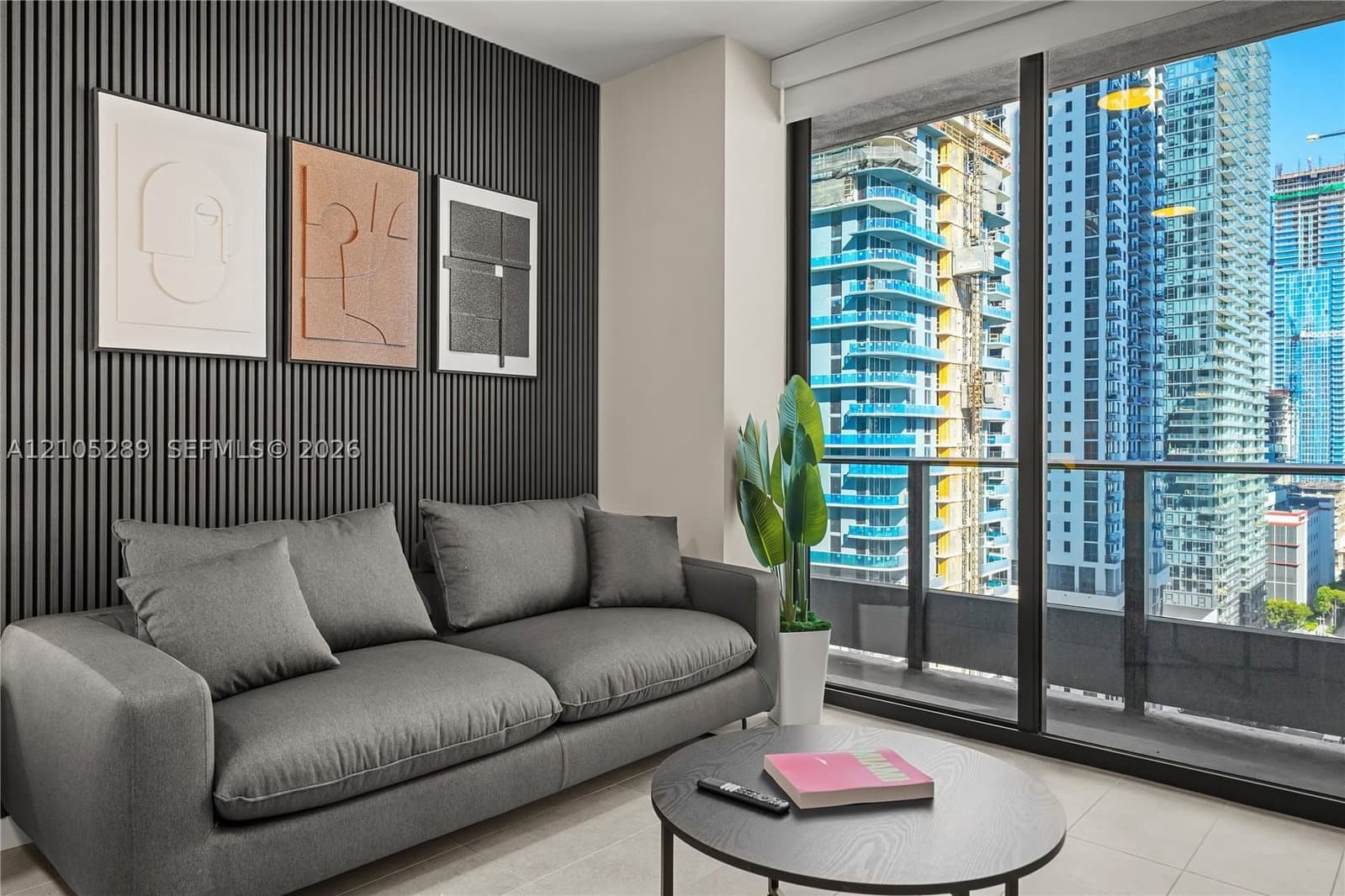 Condo — 121 5th St #1909, Miami, FL 33132