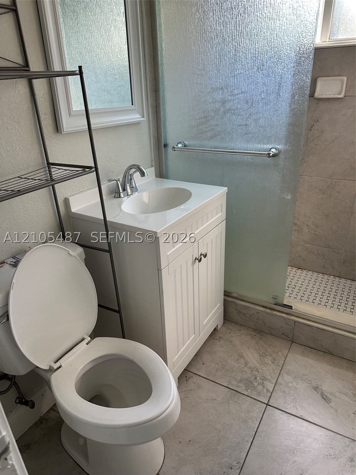 5+1 Mülk — 810 61st St #812, Miami, FL 33127