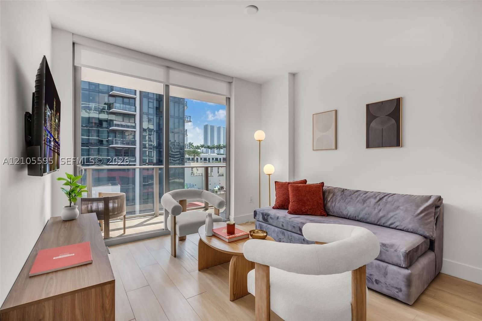 1+1 Condo — 90 32ND ST #707, Miami, FL 33137