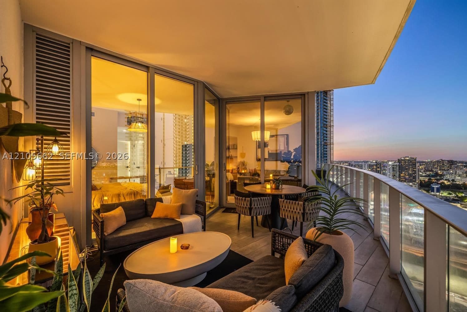 2+1 Condo — 851 1st Ave #3403, Miami, FL 33132