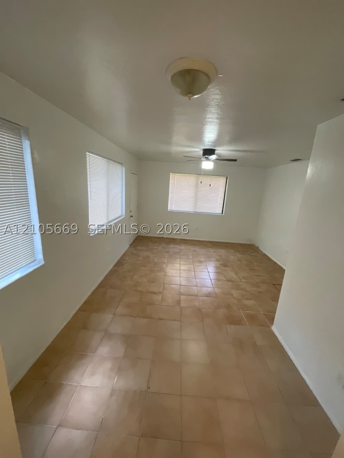 2+1 Mülk — 1019 52nd St #A, Miami, FL 33127
