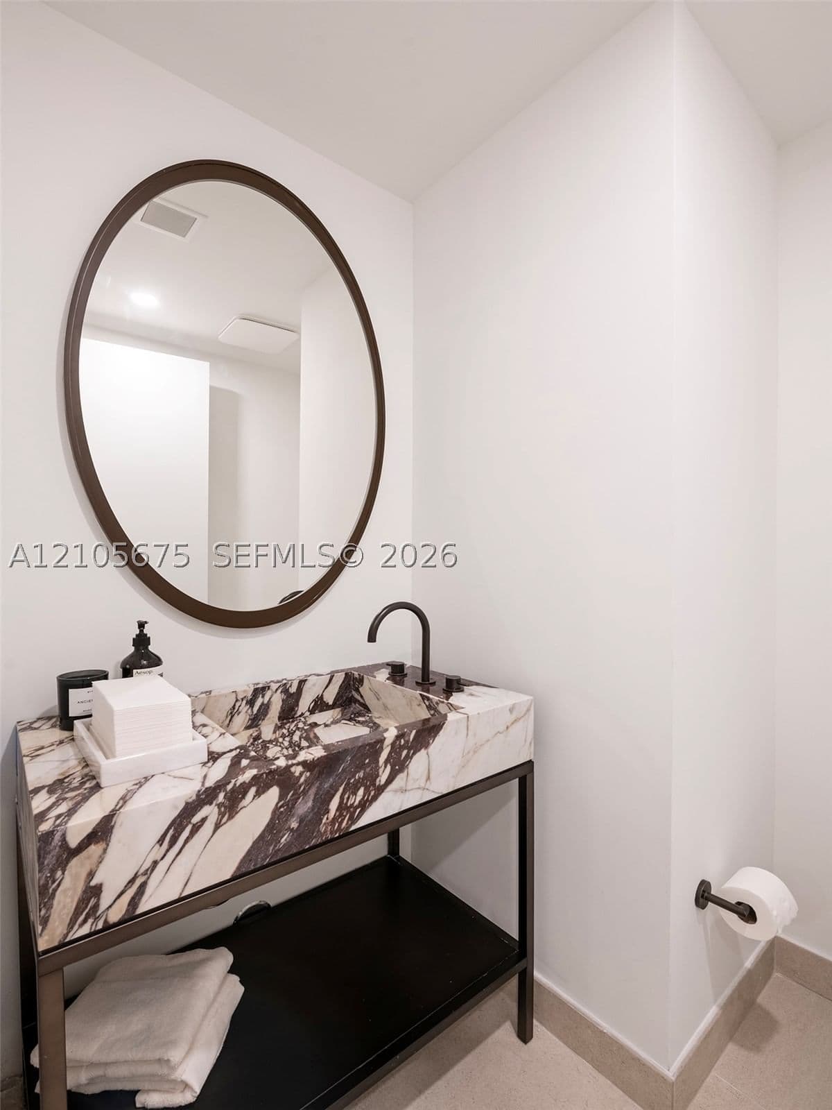 3-bedroom Condo — 2200 Brickell Ave #PH16, Miami, FL 33129