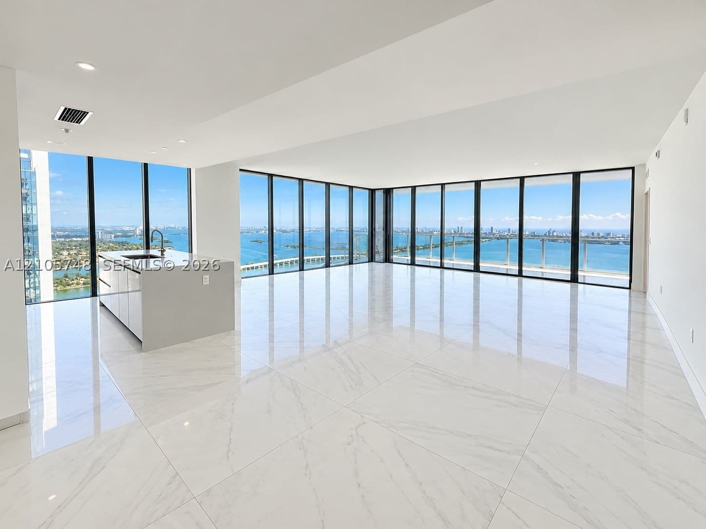 4+1 Condo — 725 24 #5401, Miami, FL 33137