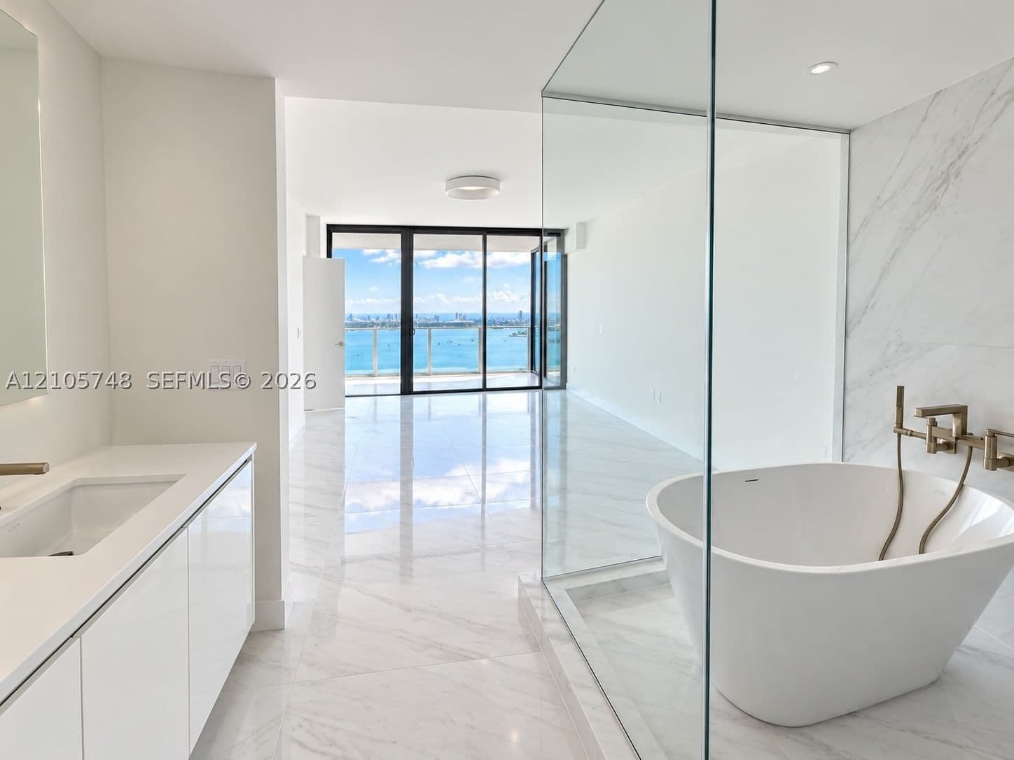 4+1 Condo — 725 24 #5401, Miami, FL 33137