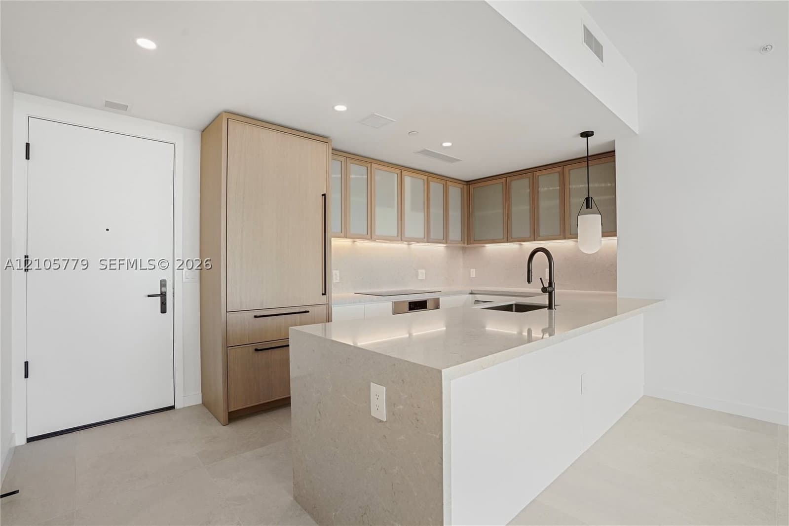 3-bedroom Condo — 2200 Brickell Ave #PH02, Miami, FL 33129