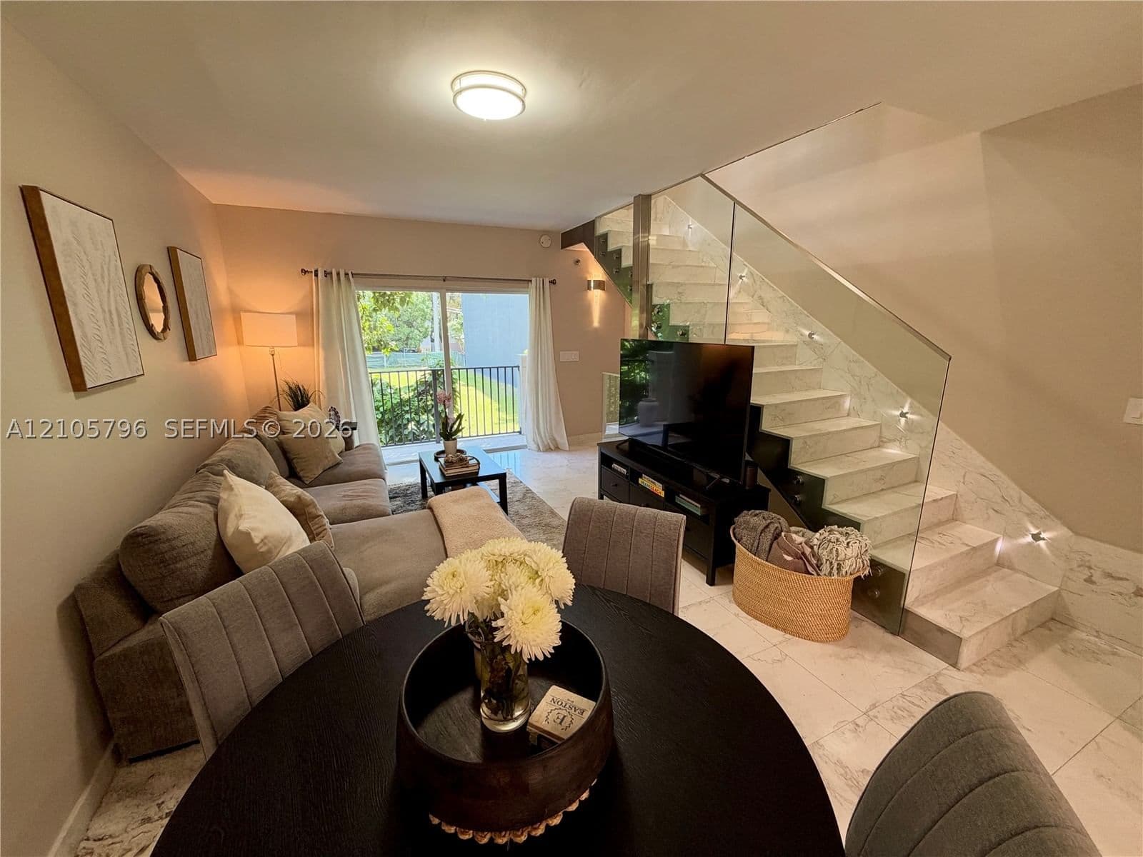2-bedroom Townhouse — 1611 2nd Ct #A111, Miami, FL 33129