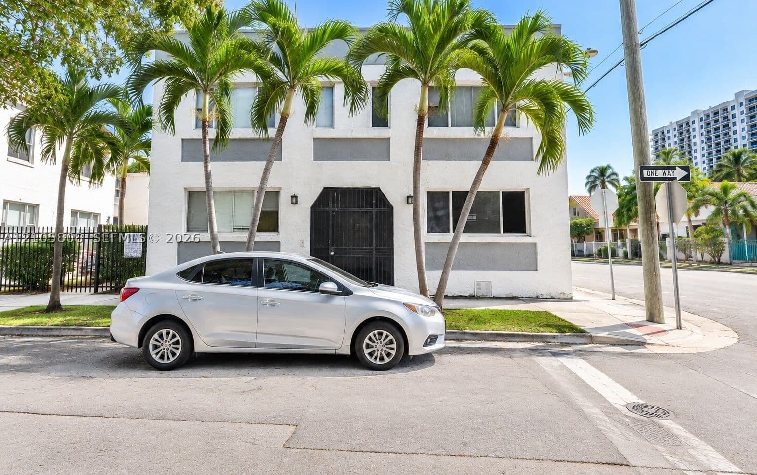 2-bedroom Condo — 103 6th Ave #1, Miami, FL 33128