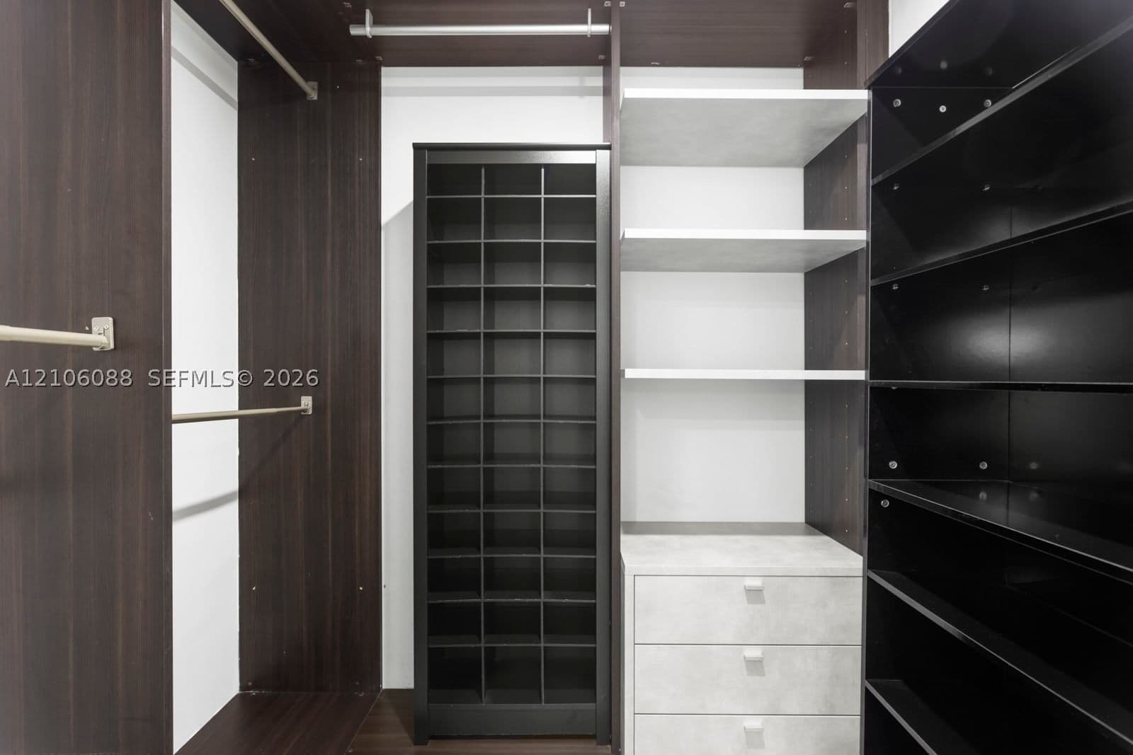 1+1 Condo — 801 Miami Ave #3107, Miami, FL 33130