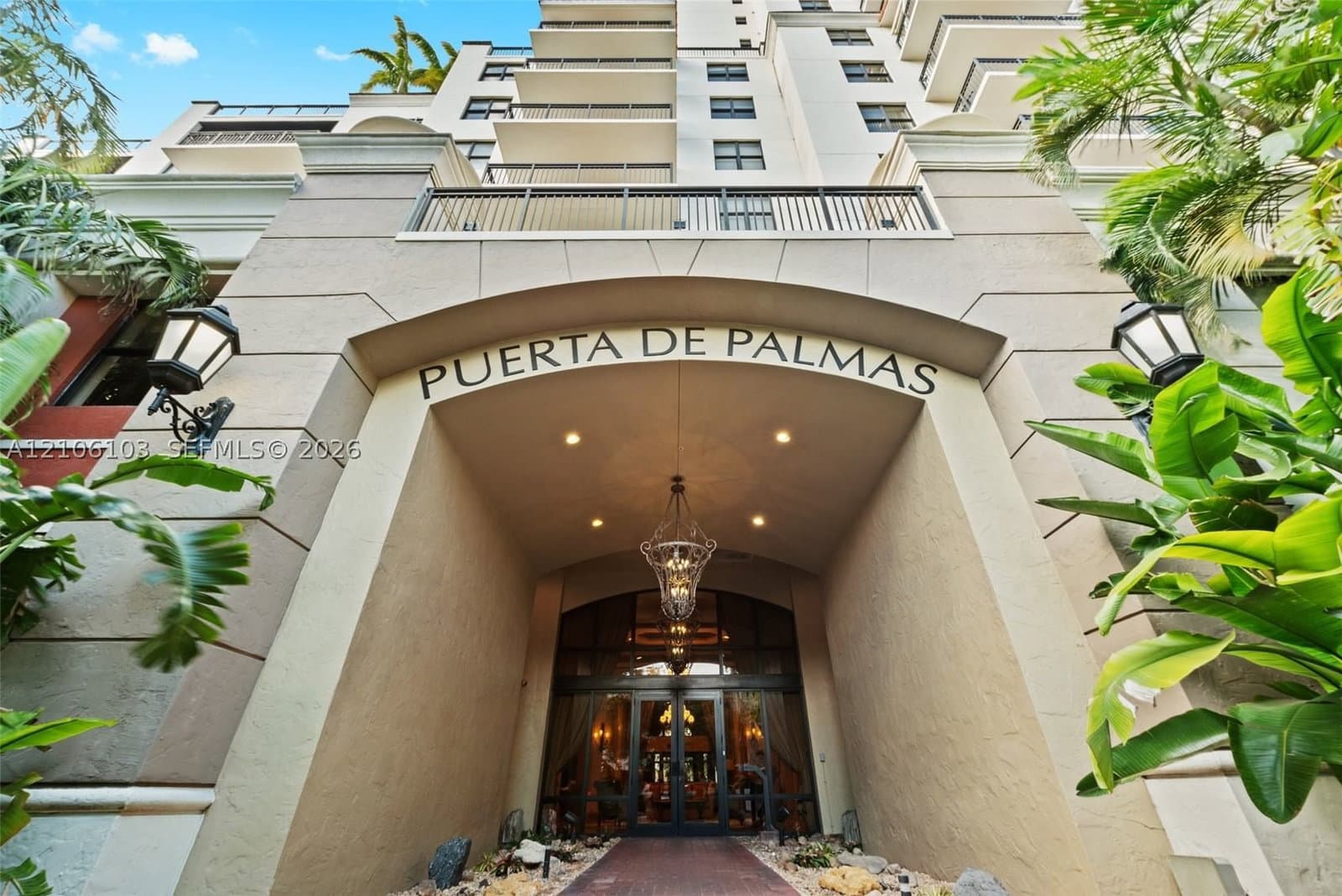 PUERTA DE PALMAS CONDO — ilan fotoğrafı