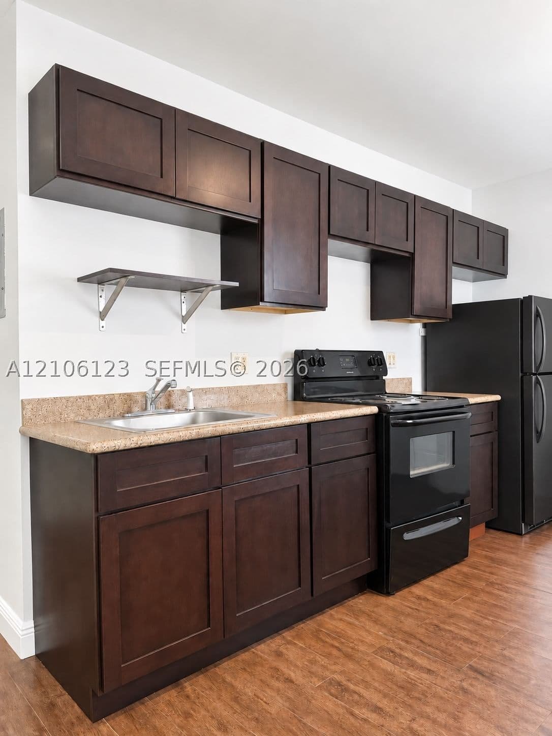 Daire — 123 15th St #U, Miami, FL 33136