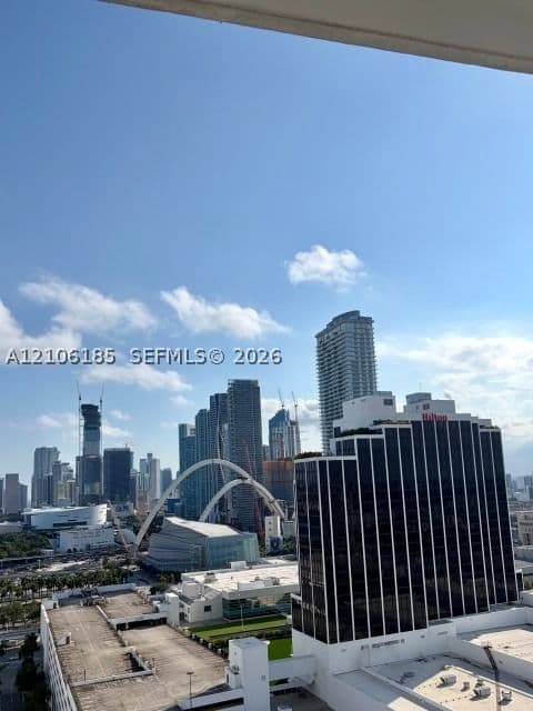 1+1 Condo — 1750 Bayshore Dr #2510, Miami, FL 33132