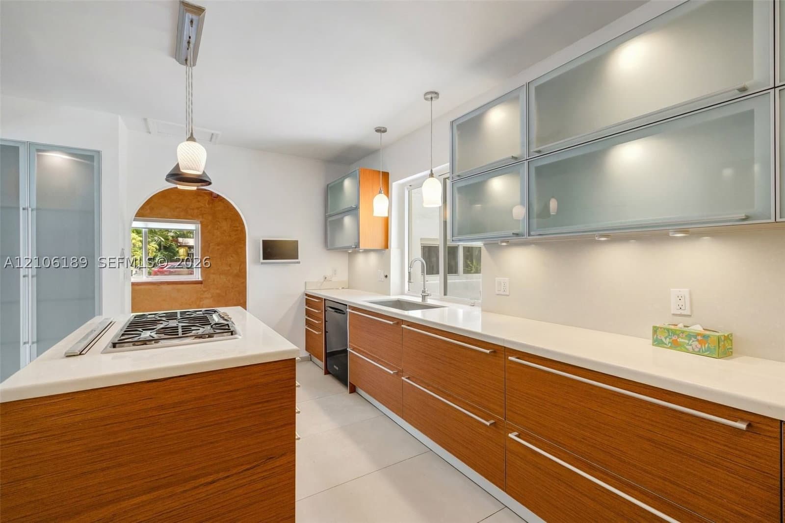 3-bedroom Single-Family Home — 1643 Nethia Dr #0, Miami, FL 33133