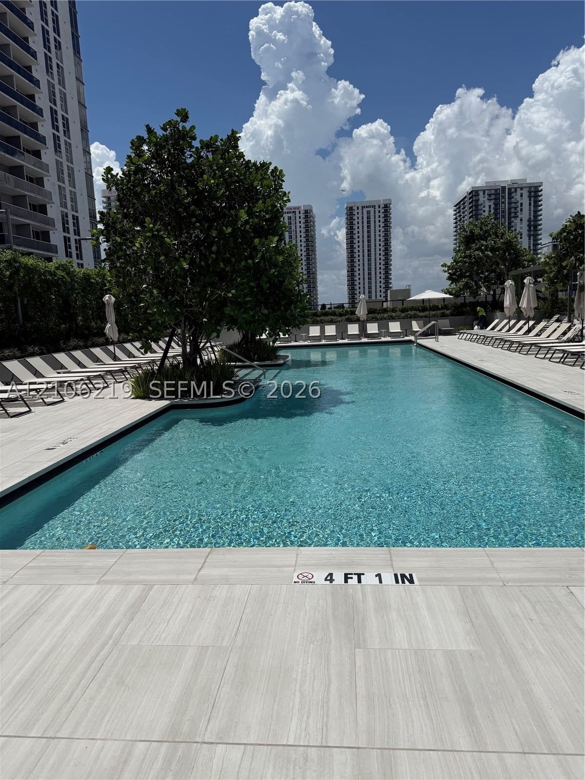 2-bedroom Condo — 1400 Biscayne Blvd #809, Miami, FL 33132