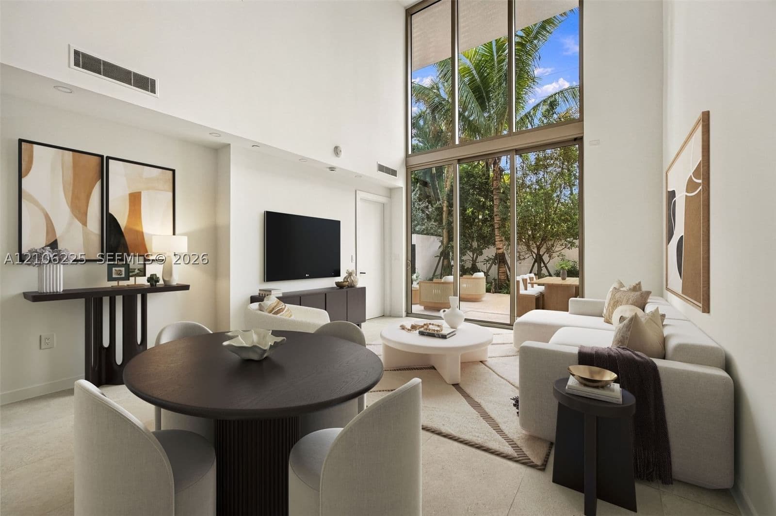 2-bedroom Condo — 2200 Brickell Avenue #GV14, Miami, FL 33129