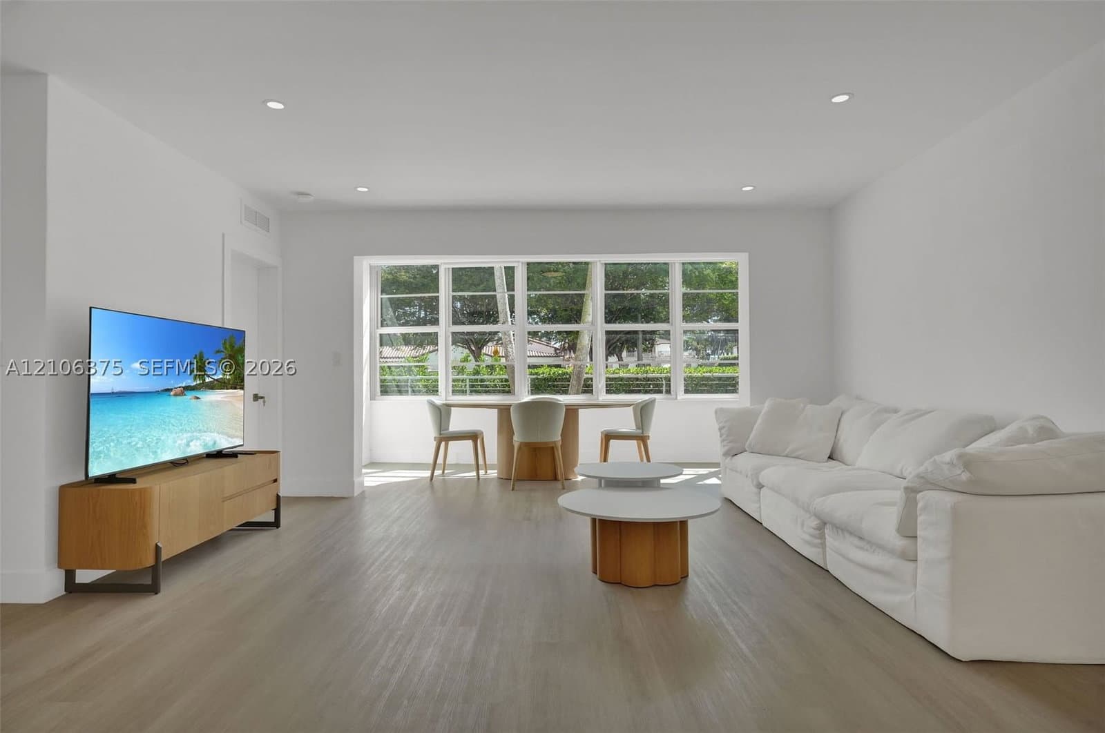 2+1 Condo — 4800 Pine Tree Dr #101, Miami Beach, FL 33140