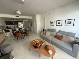 1+1 Condo — 488 18th St #1107, Miami, FL 33132