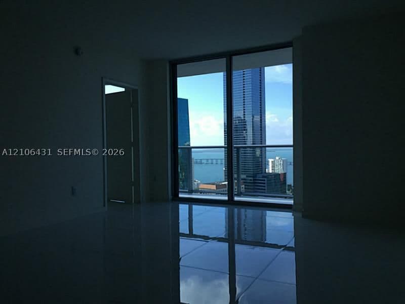 1+1 Condo — 1100 MIAMI AV #3203, Miami, FL 33130