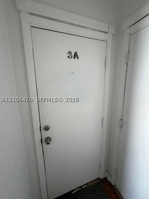 1-bedroom Apartment — 15 Antilla Ave #3A, Coral Gables, FL 33134