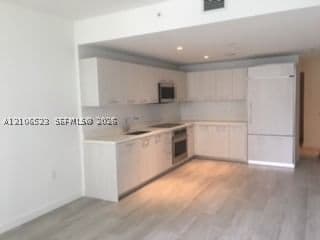 1+1 Condo — 55 9th St #1110, Miami, FL 33130