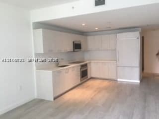 1+1 Condo — 55 9th St #1110, Miami, FL 33130