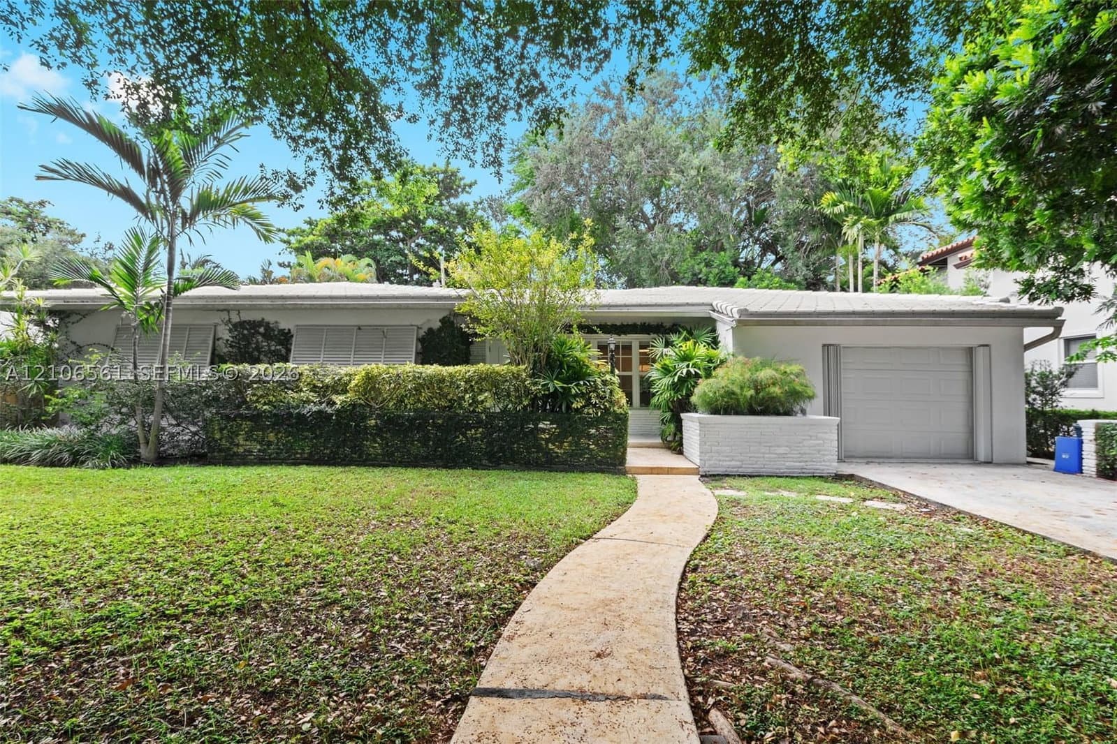 3-bedroom Single-Family Home — 1422 Milan Ave, Coral Gables, FL 33134