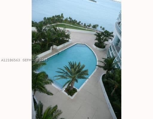 1+1 Condo — 1900 Bayshore Dr #3409, Miami, FL 33132