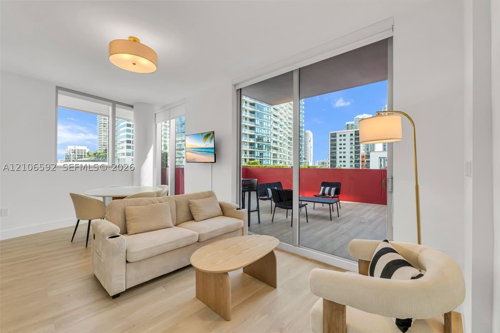 1+1 Condo — 90 32 #612, Miami, FL 33127