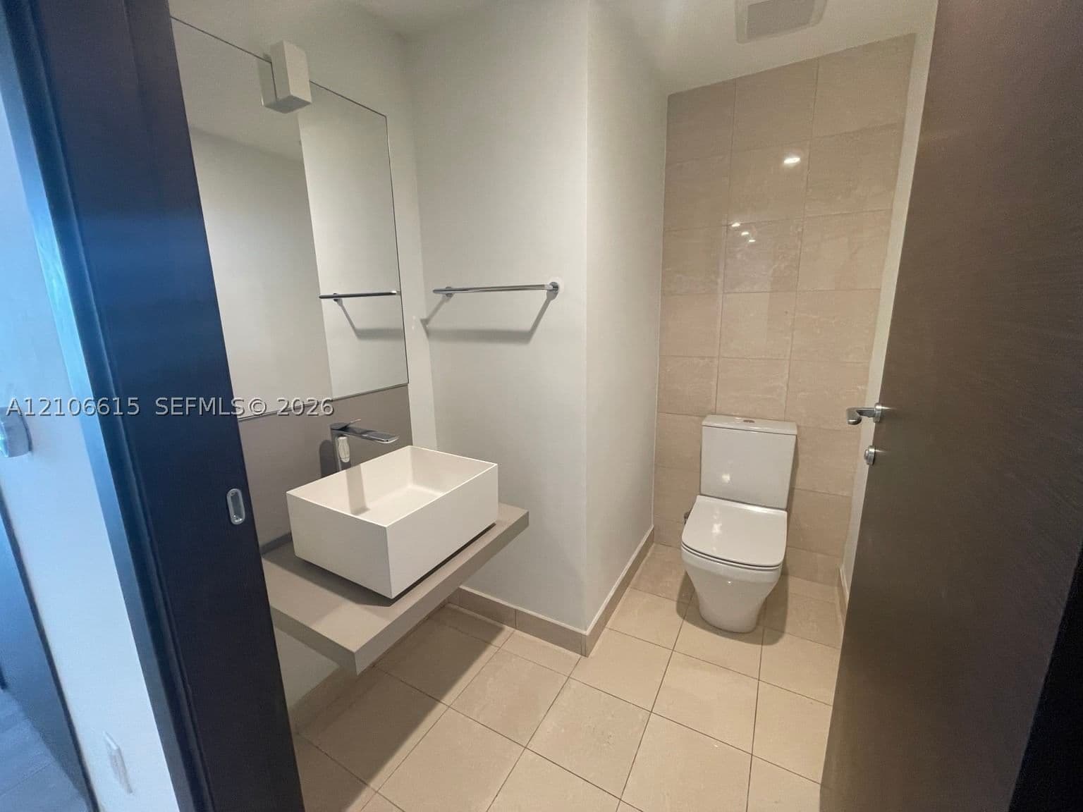 1-bedroom Condo — 1000 Brickell Plz #1906, Miami, FL 33131