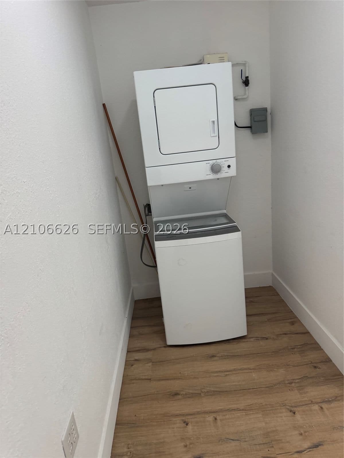 2-bedroom Apartment — 3123 22nd Ct #B, Miami, FL 33142