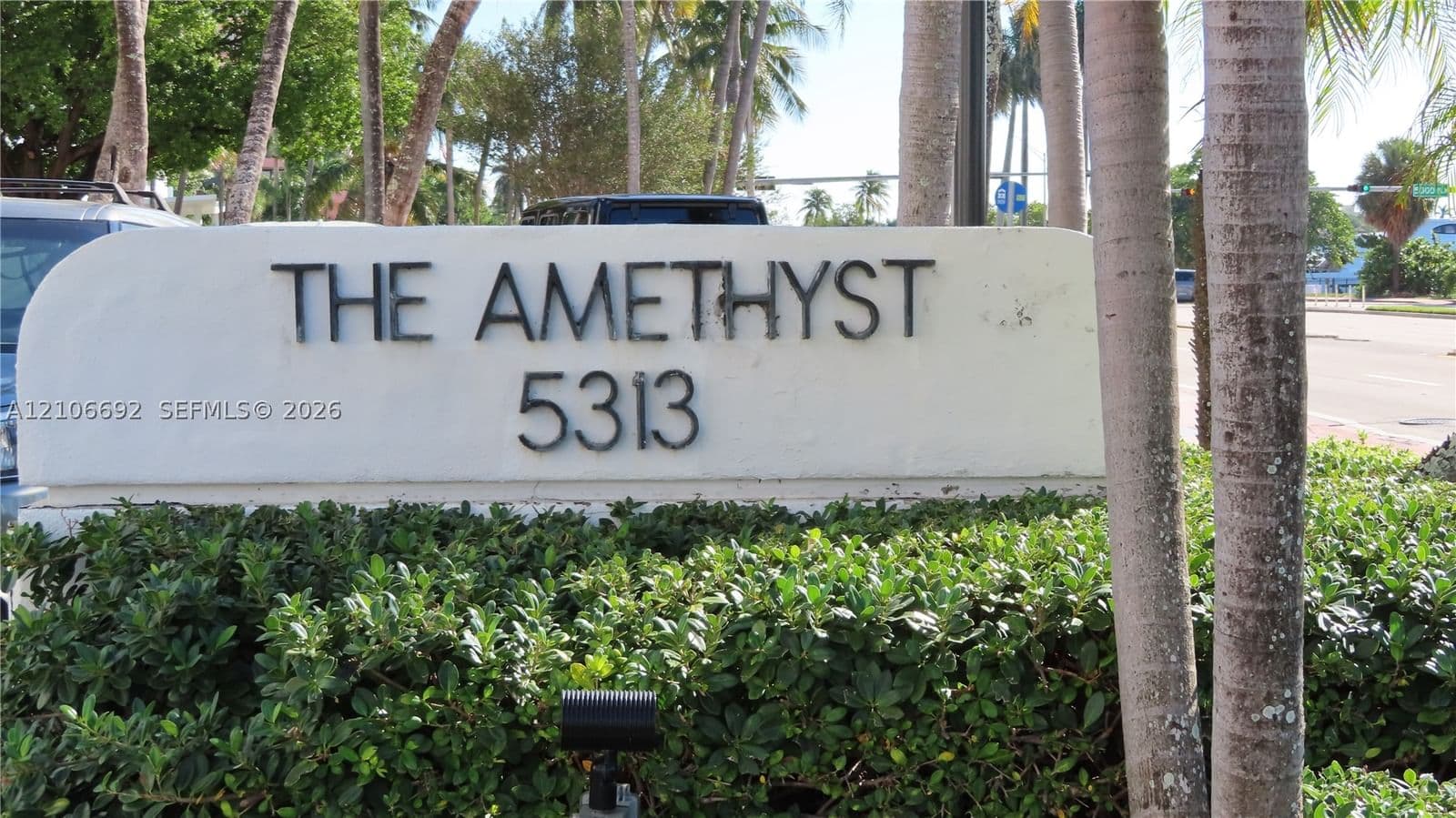 1+1 Condo — 5313 Collins Ave #205, Miami Beach, FL 33140
