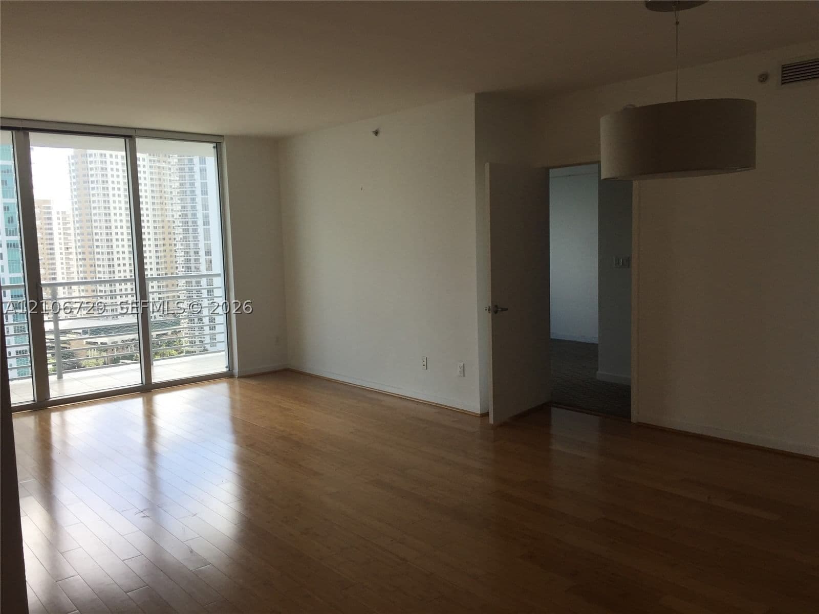 2+1 Condo — 335 BISCAYNE BL #2005, Miami, FL 33131