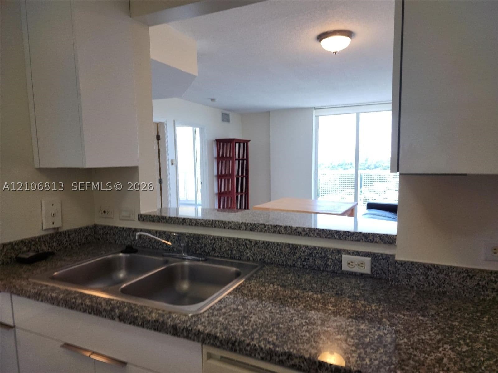 1+1 Condo — 900 8th St #902, Miami, FL 33130