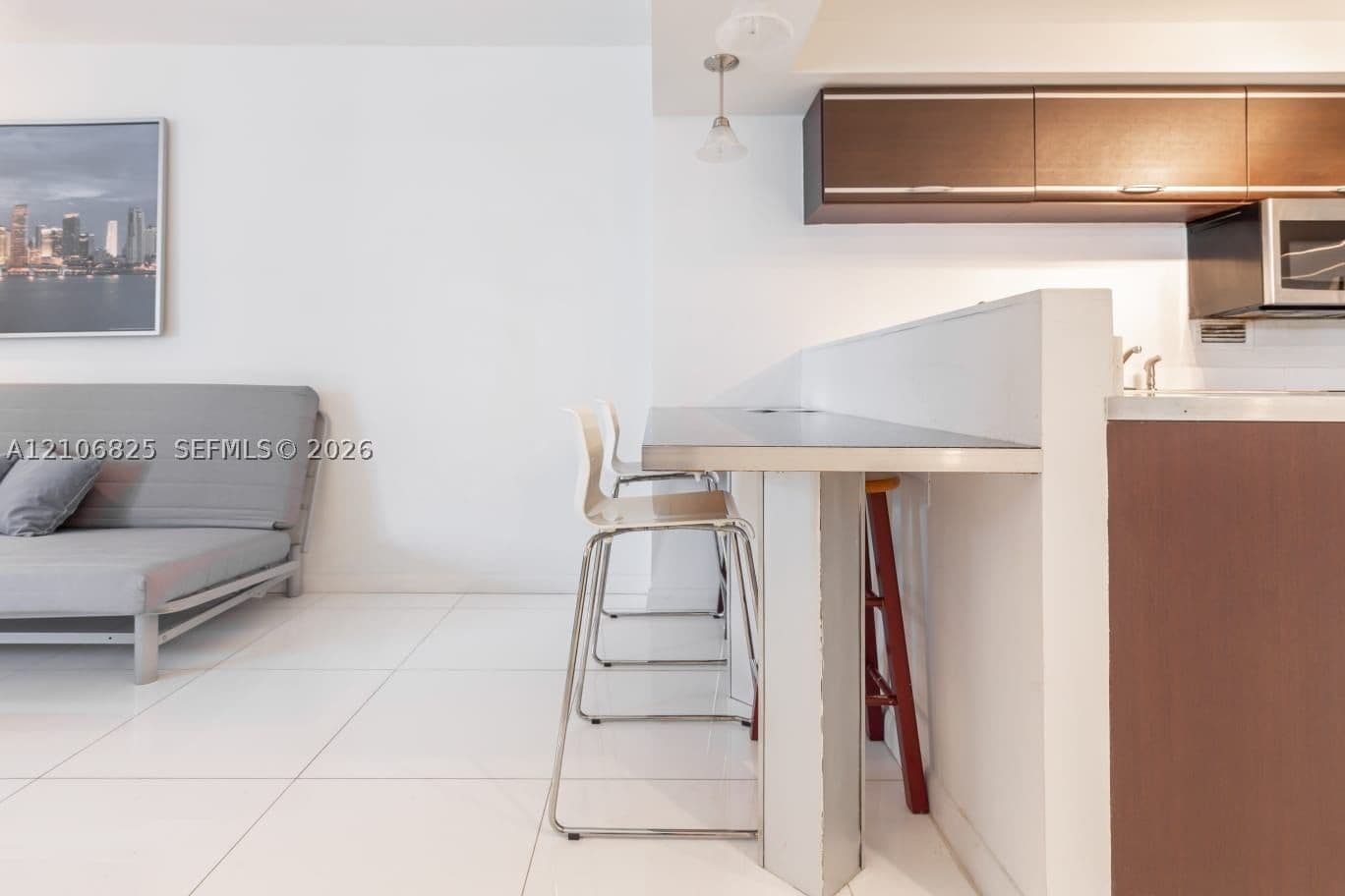 Condo — 2301 Collins Ave. #1023, Miami Beach, FL 33139