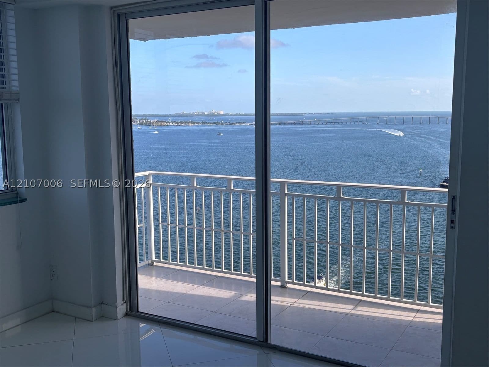 2-bedroom Condo — 770 Claughton Island Dr #2116, Miami, FL 33131