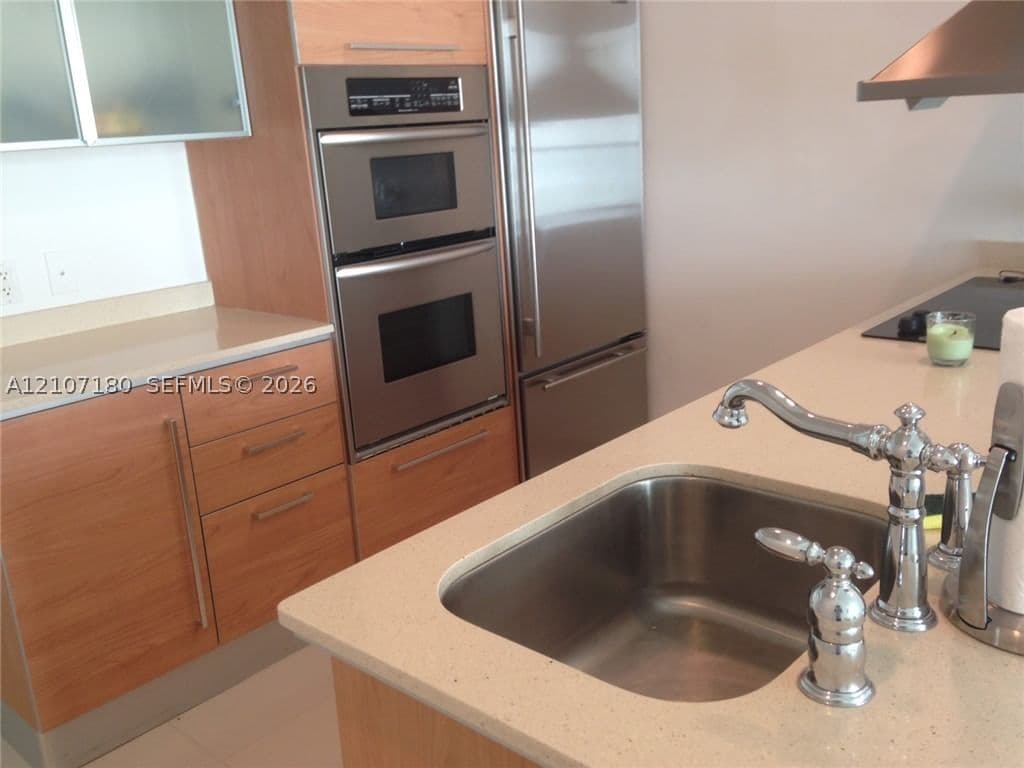 1-bedroom Condo — 218 14th St #2108, Miami, FL 33131