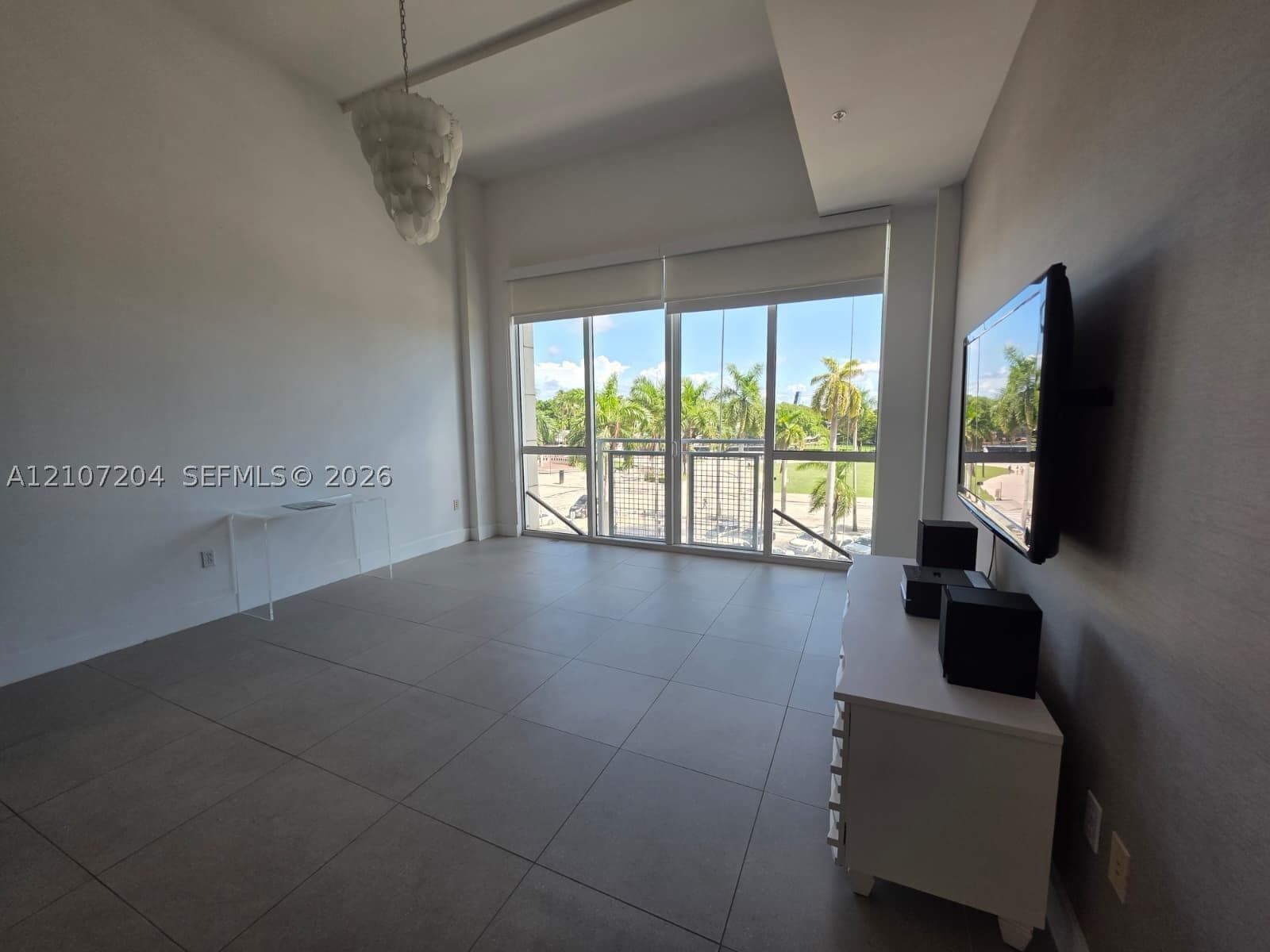 Condo — 244 Biscayne Blvd #337, Miami, FL 33132