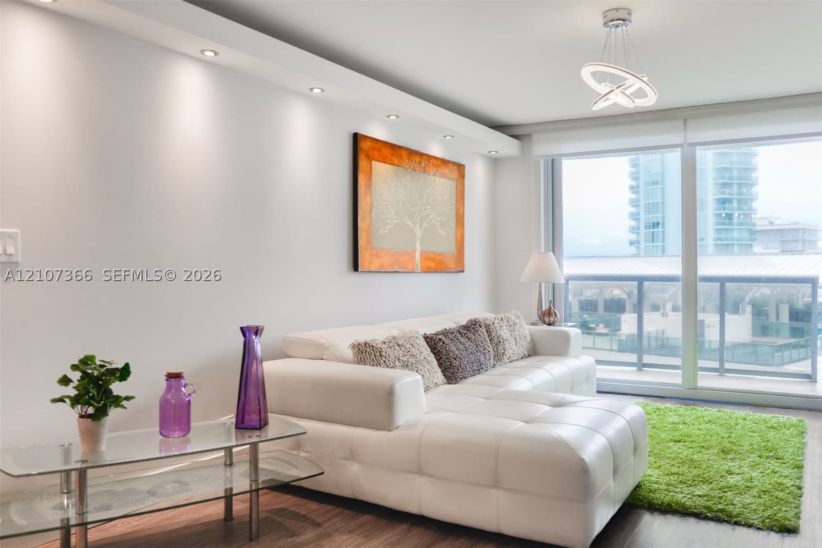 2+1 Condo — 6039 Collins Ave #937, Miami Beach, FL 33140