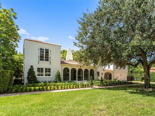 5-bedroom Single-Family Home — 1202 Granada Blvd, Coral Gables, FL 33134