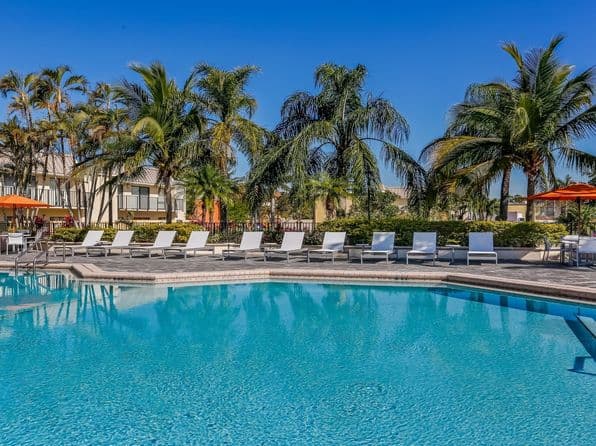 1-bedroom Building — Four Quarters, Miami 33173