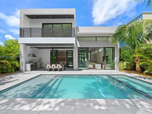 5-bedroom New Construction — 280 NW 47th St, Miami, FL 33127