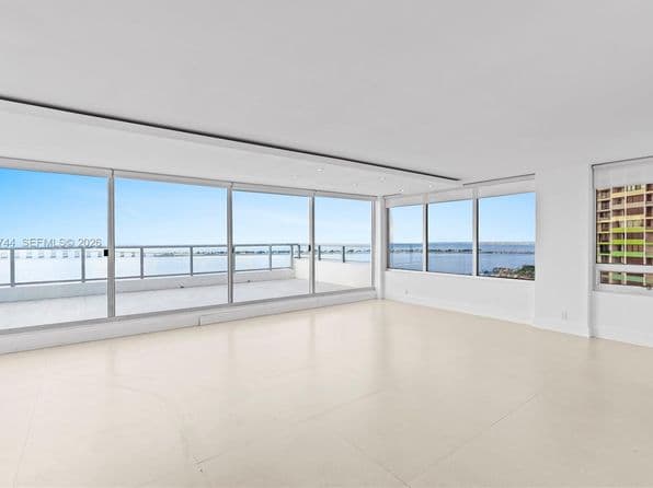3-bedroom Condo — 1541 Brickell Ave APT C1607, Miami, FL 33129