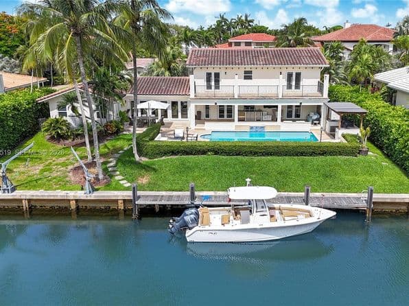4-bedroom Single-Family Home — 13035 Nevada St, Coral Gables, FL 33156
