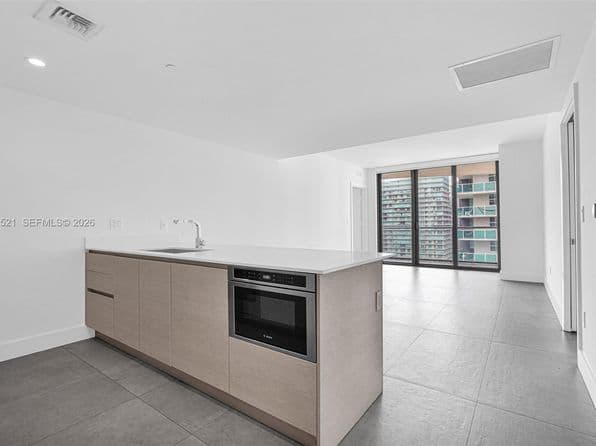 2-bedroom Condo — 1300 S Miami Ave #2811, Miami, FL 33128