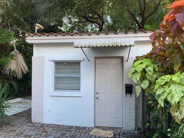 1-bedroom Apartment — 14 Veragua Ave #2, Miami, FL 33134