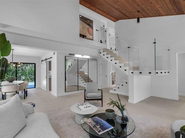 4-bedroom Single-Family Home — 1415 Trillo Ave, Coral Gables, FL 33146