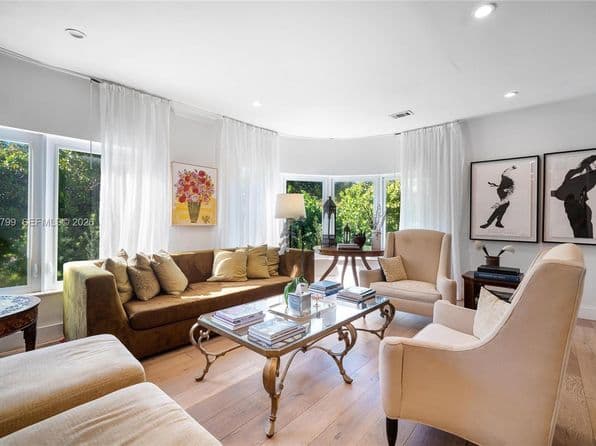 3-bedroom Single-Family Home — 463 W 62nd St, Miami Beach, FL 33140
