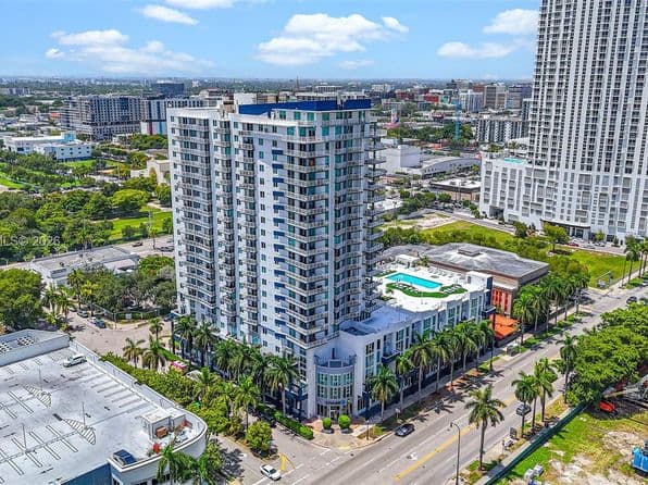 2-bedroom Auction — 275 NE 18th St APT 1803, Miami, FL 33132