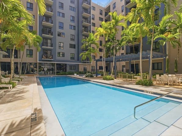 Building — Berkshire Coral Gables, Miami 33146