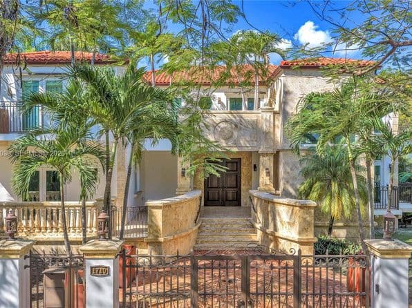 7-bedroom Single-Family Home — 1710 S Miami Ave, Miami, FL 33129