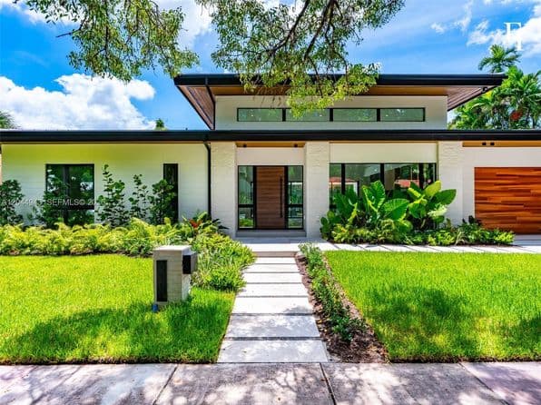 4-bedroom New Construction — 1111 Alberca St, Coral Gables, FL 33134